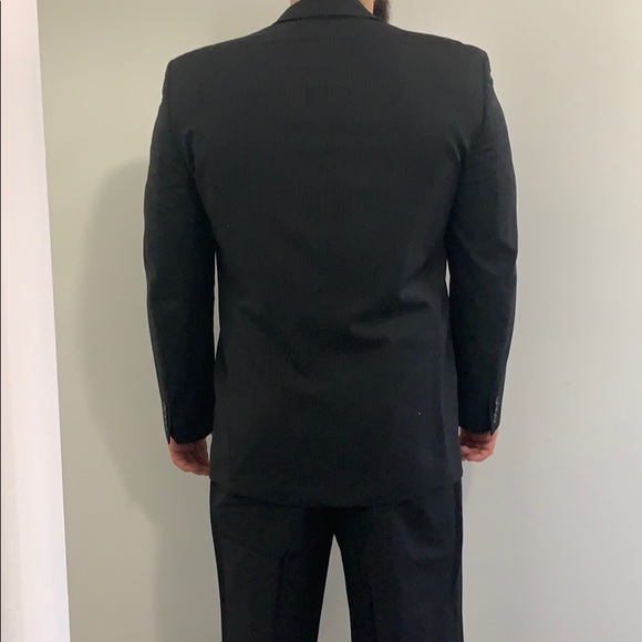 ⭐️SOLD⭐️Suit - Picture 3 of 8